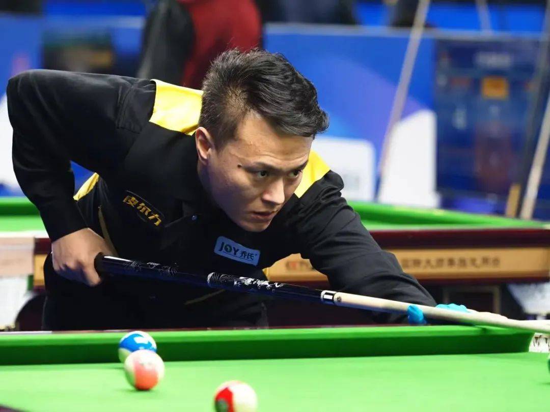 等三位选手 等三位选手